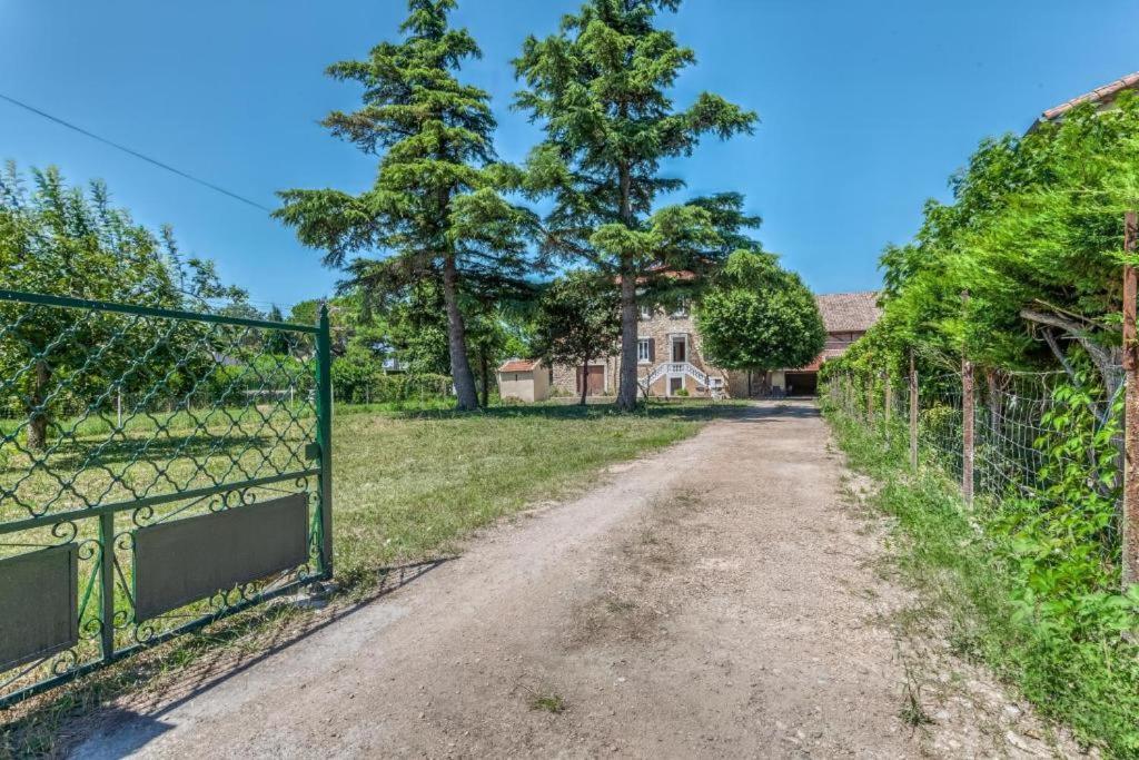 Villa L'Ardeche en Provence avec jardin ombragé Pont-Saint-Esprit Esterno foto